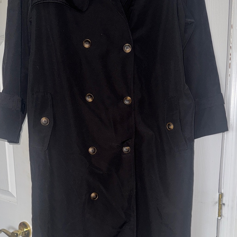 PrettyLittleThing Black Jacket with Logo Label - Picture 5 of 10